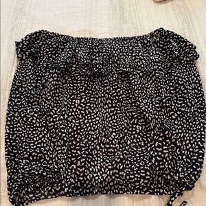 Stylish Black and White Women's Skirt